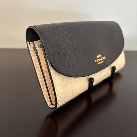 Coach Navy Blue White Colorblock Leather Slim Envelope Wallet - Picture 2 of 10